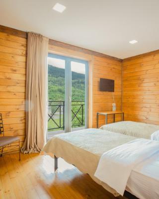 Chalet Mestia