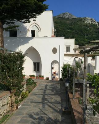 Casa Adriana