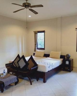 Prasanti Bed & Breakfast