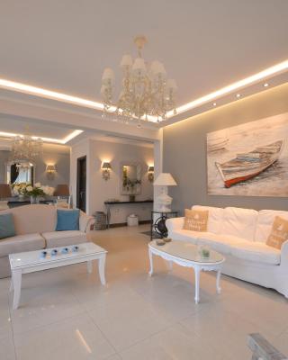 Epavlis Luxury apts