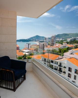 Apartment with sea view