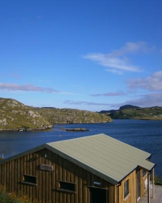 Otter Bunkhouse