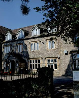 Stonecross Manor Hotel