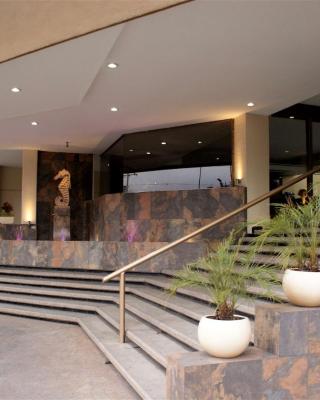 Best Western PLUS Plaza Florida & Tower
