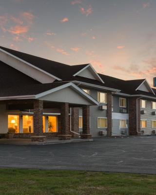 Boarders Inn & Suites by Cobblestone Hotels - Superior/Duluth