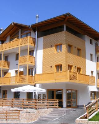 Alpine Mugon Hotel