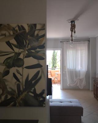 Greca Mare-Traditional Greek Boutique Apt.