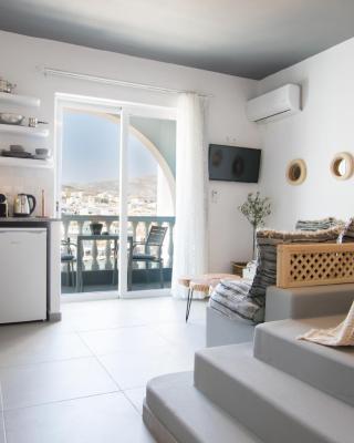Gorgona Blue Studiο