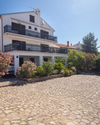 Rooms Miramare