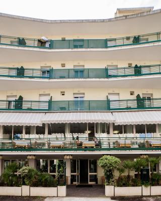 Hotel Plaza