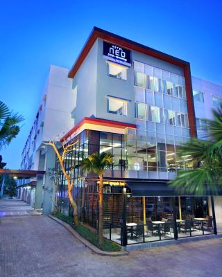 Hotel Neo Candi Simpang Lima - Semarang by ASTON