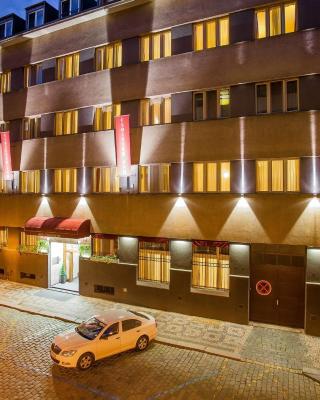 Cloister Inn Hotel