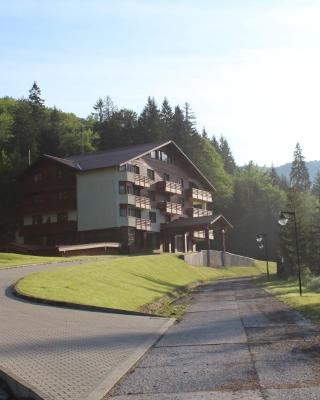 Monte Cervo Bio Hotel & Spa