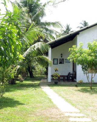 Hideaway Homestay Habarana