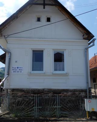 Chalupa u Beňov