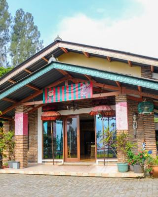 RedDoorz near STAB Syailendra Kopeng