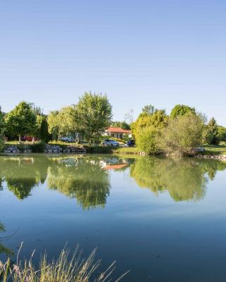 PARADISE CHALLETS AND CAMPING