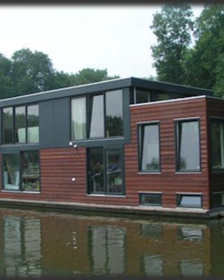 Houseboat Vliegenbos