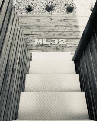 ML32
