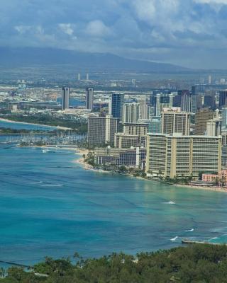 Waikiki Marina Resort at the Ilikai