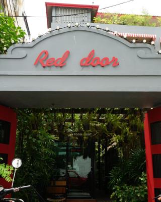 Red Door Samsen Hotel, Bangkok
