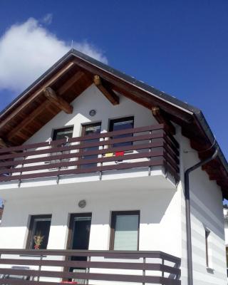 JULIJA 3 SUNNY APPARTMENT