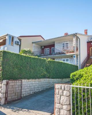 Rooms Sale Marija