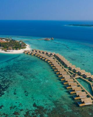 Emerald Faarufushi Resort & Spa - Deluxe All Inclusive