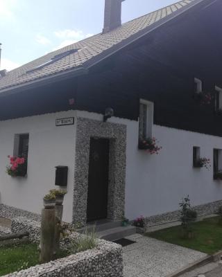 Apartma Arh