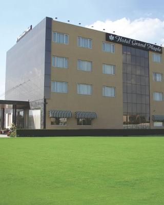 Hotel Grand Maple