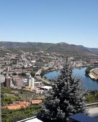 Mito's House & Douro View