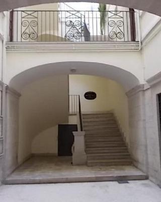 4 Camere A Trani