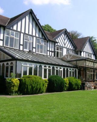 The oaklands hotel