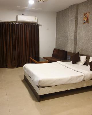 Hotel Mittal Avenue & Paradise