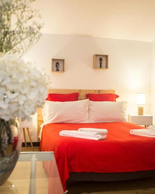 MAISON MAUPAS Chambre Rouge