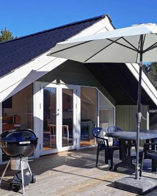 6 person holiday home in Ålbæk-By Traum