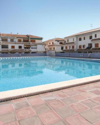3 Bedroom Cozy Home In Santa Pola