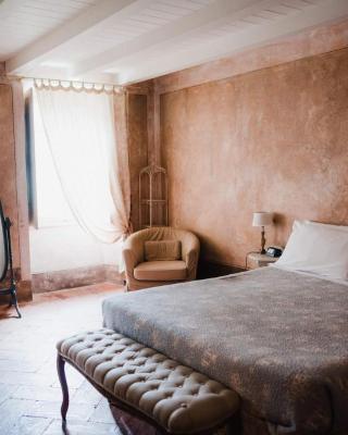 Regina Teodolinda Suites