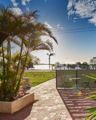 API Pelican Beach Front Apartments Kalbarri