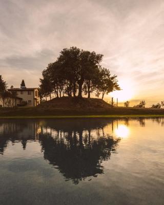 Borgo Le Colline Luxury Agriturismo in Tuscany