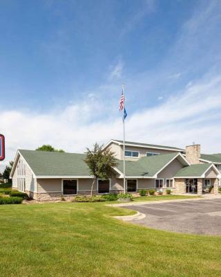 AmericInn by Wyndham Northfield