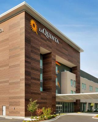 La Quinta Inn & Suites by Wyndham Burlington