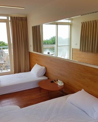 Dong Long Tang B&B