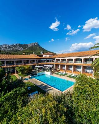 Noemys Toulon La Valette - Hotel restaurant avec piscine