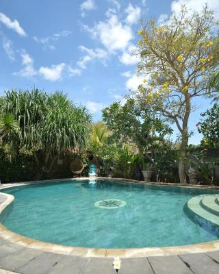 Hibiscus House Pemuteran Bali