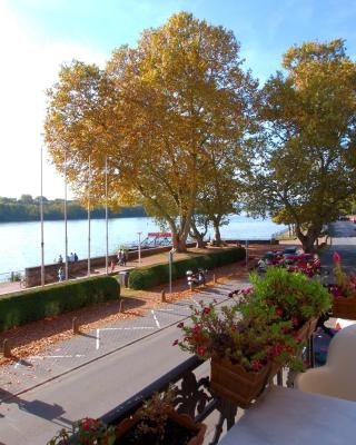 Hotel Am Schloss Biebrich