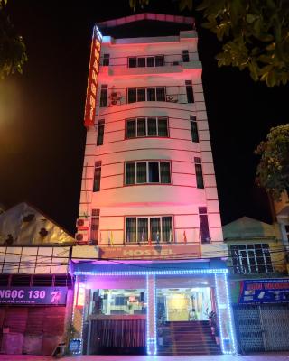 Tuan Tu Hotel
