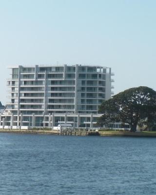 The Point Mandurah Apartment