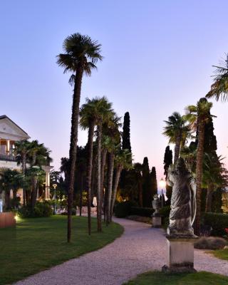 Villa Cortine Palace Hotel