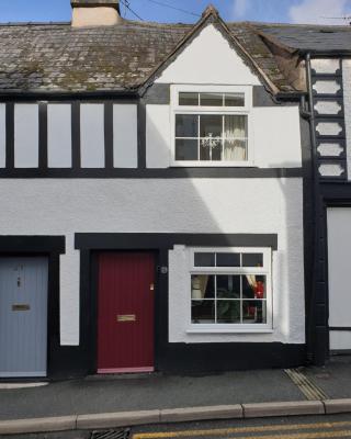 23 Riverside Cottage, Llangollen